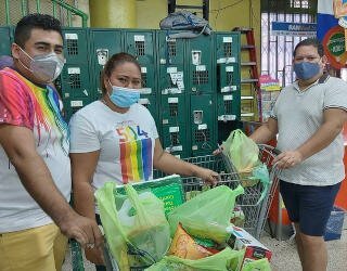 WFP's fødevarekort hjælper 800 LGBTI-husstande gennem pandemien. Foto: WFP/Hetze Tosta